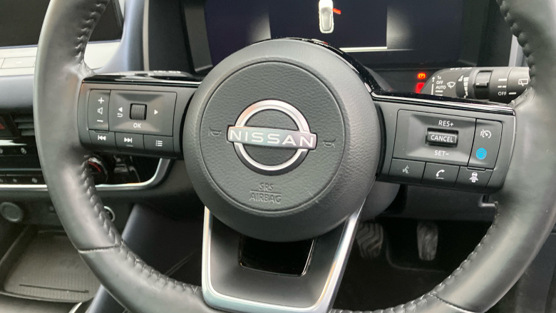 Nissan Qashqai 1.3 DiG-T MH 158 Tekna 5dr Petrol Hatchback